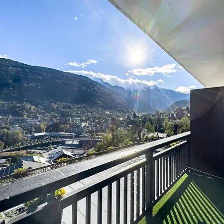 With Mountain View In Saint-gervais Lejlighed